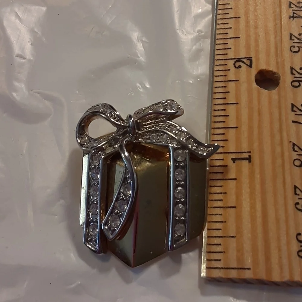 Gift Box with Rhinestone Bow Brooch